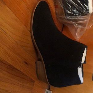 Jack Rogers black suede booties